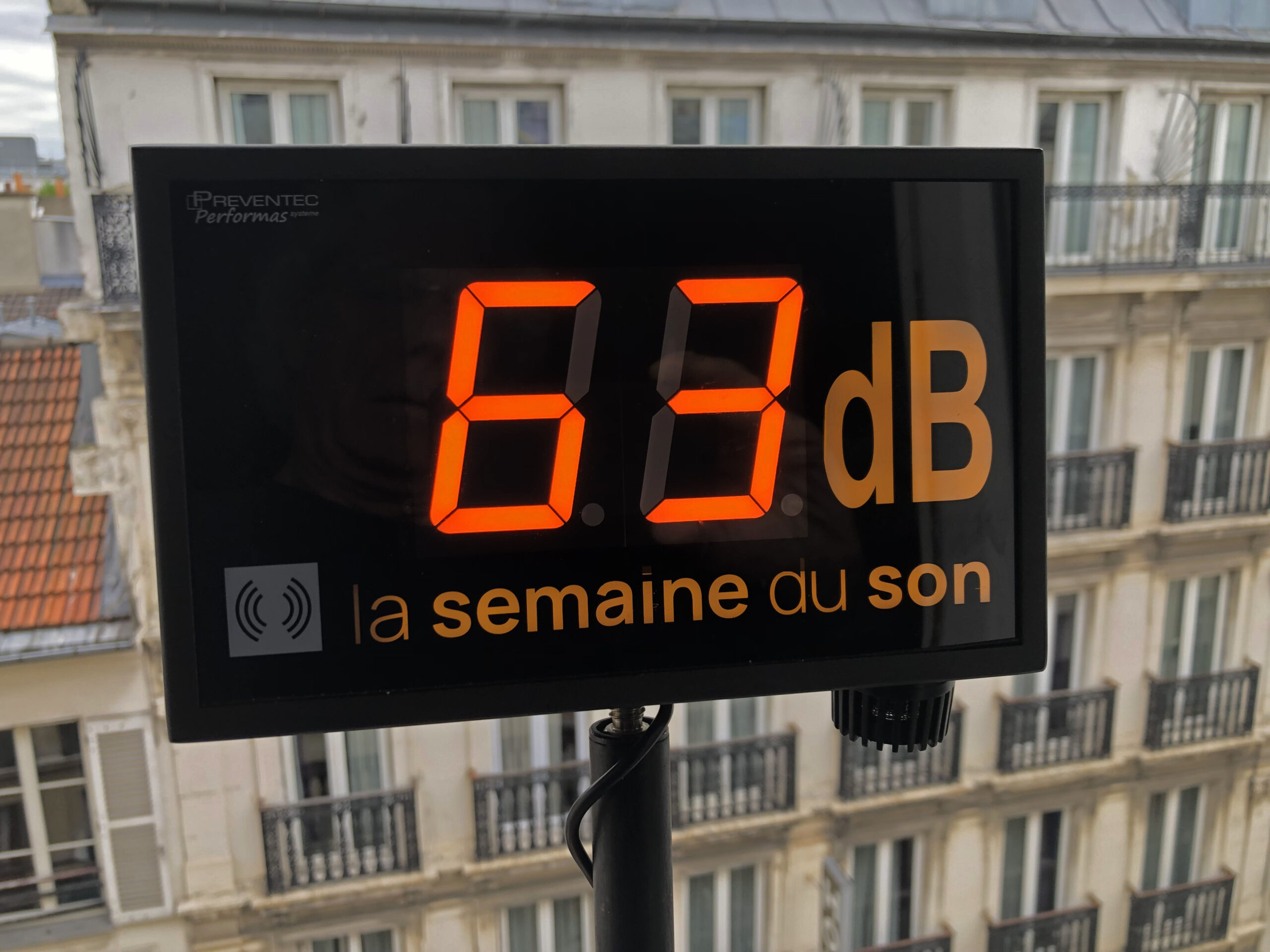 Lancement du Décibélateur !