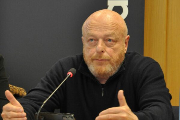 (C) Pierre Arnaud Blanchard