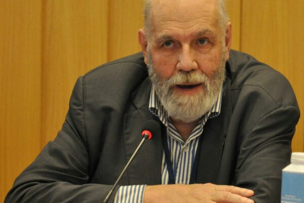 (C) Pierre Arnaud Blanchard