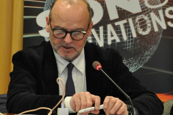 (C) Pierre Arnaud Blanchard