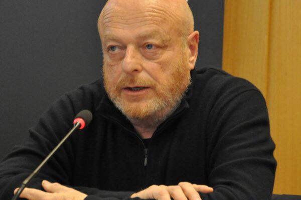 (C) Pierre Arnaud Blanchard